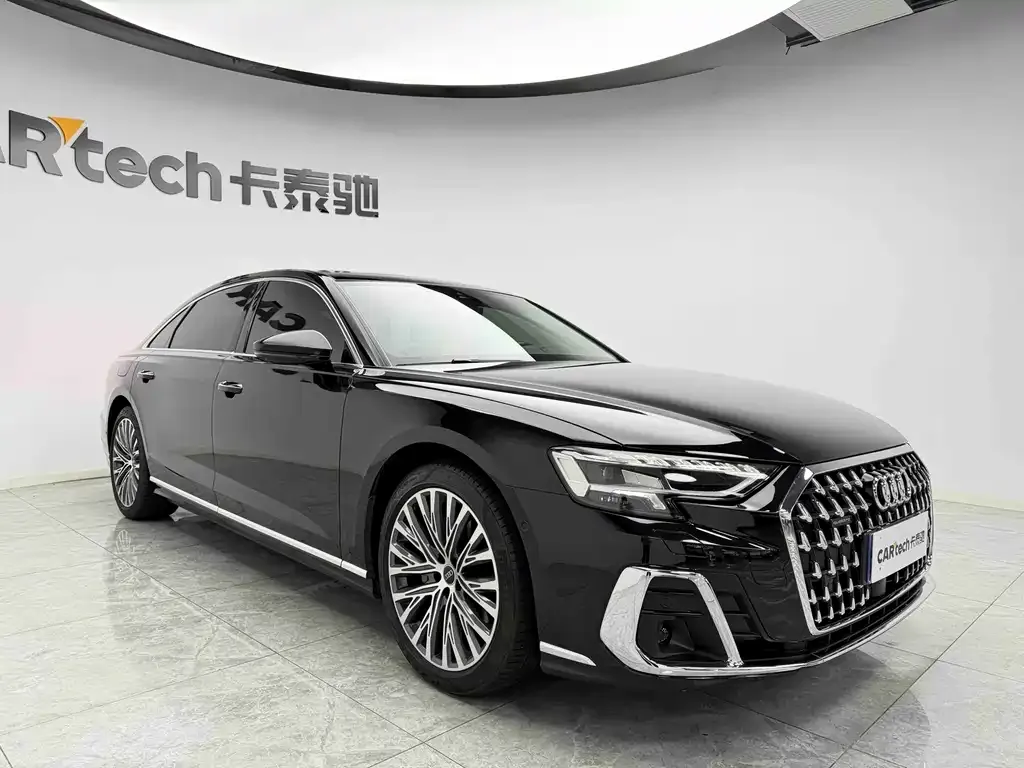 Audi A8 — фото 8