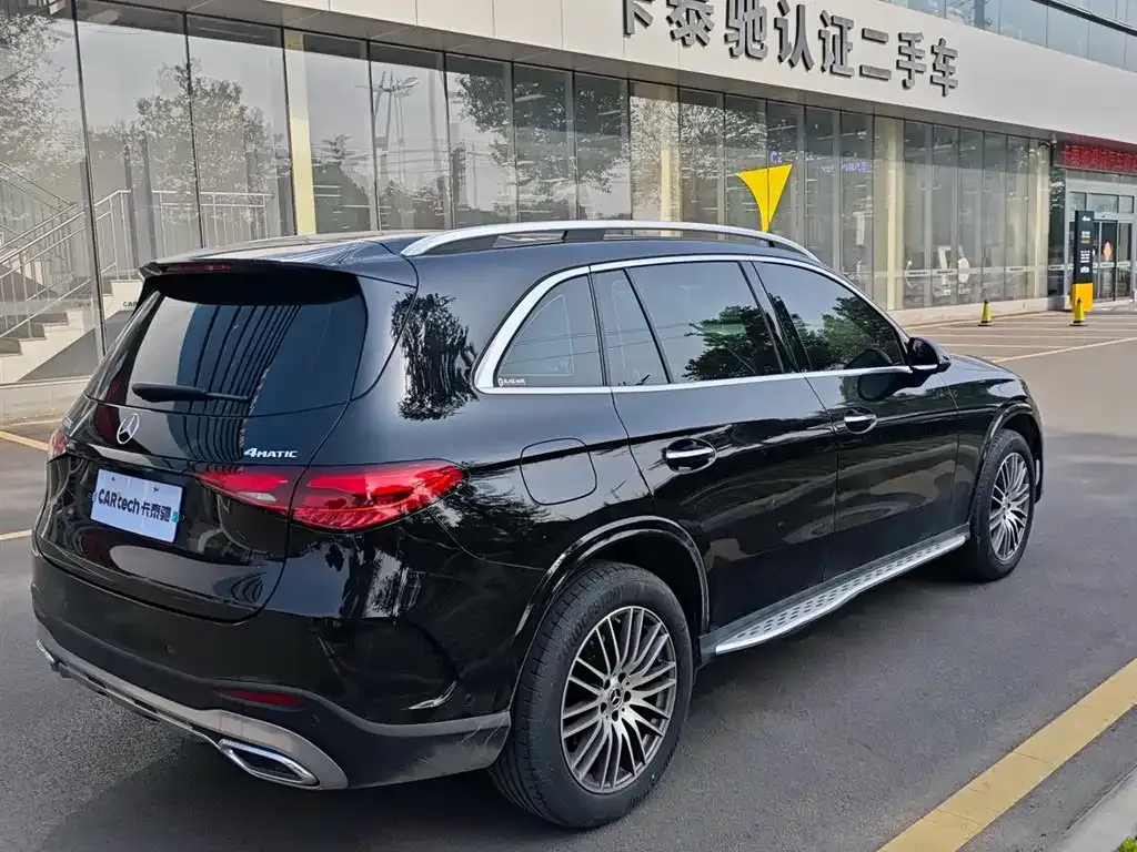 Mercedes-Benz GLC 2023 из CN, фото 2