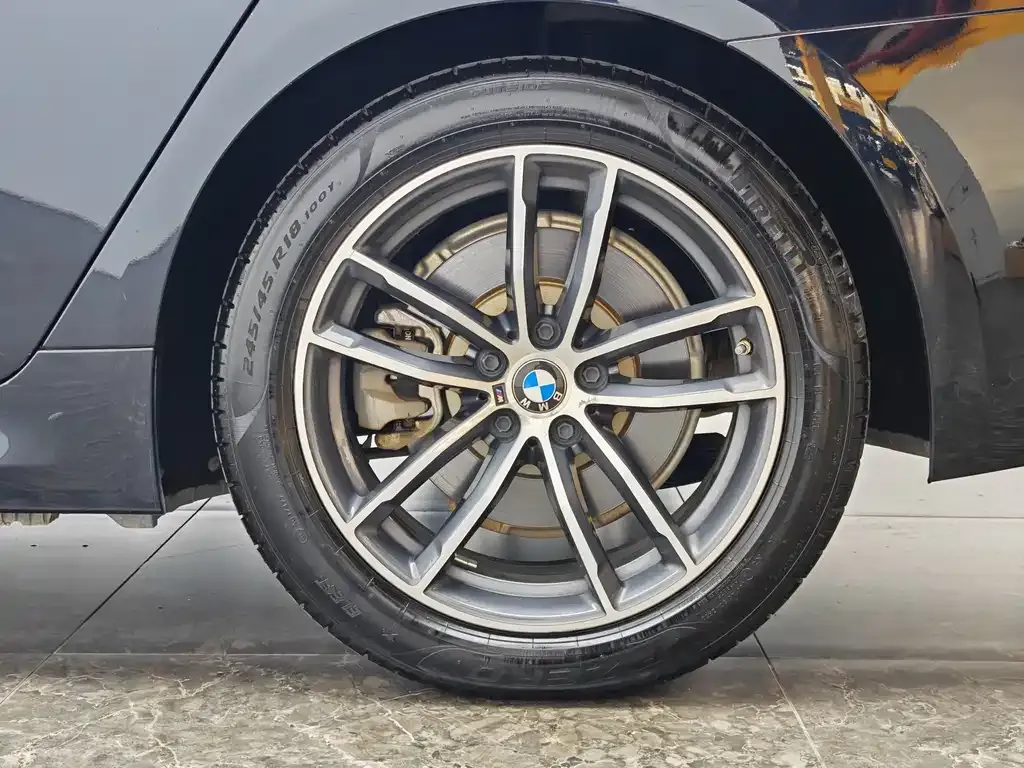 BMW 5 Series New Energy 2021 из CN, фото 10