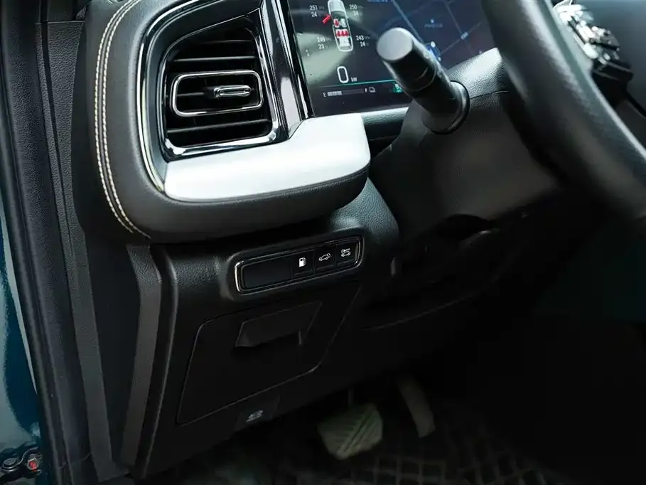 GAC Motor Trumpchi GS8 — фото 2
