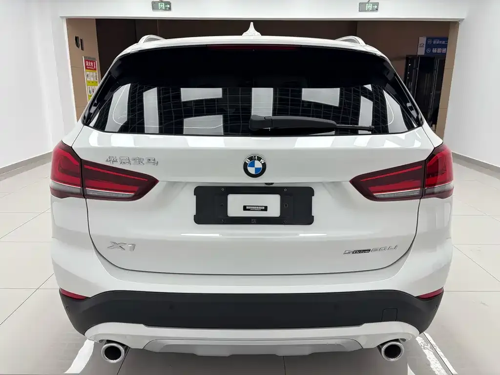 BMW X1 — фото 4
