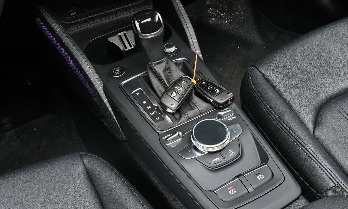 Audi Q2 2023 из KR, фото 9