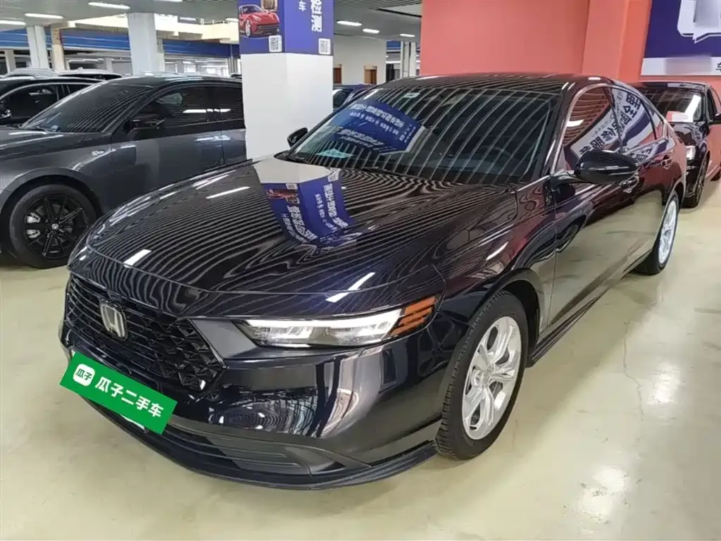 Honda Accord — фото 10