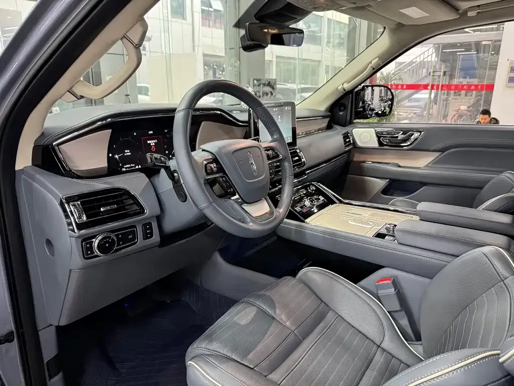 Lincoln Navigator 2022 из CN, фото 4