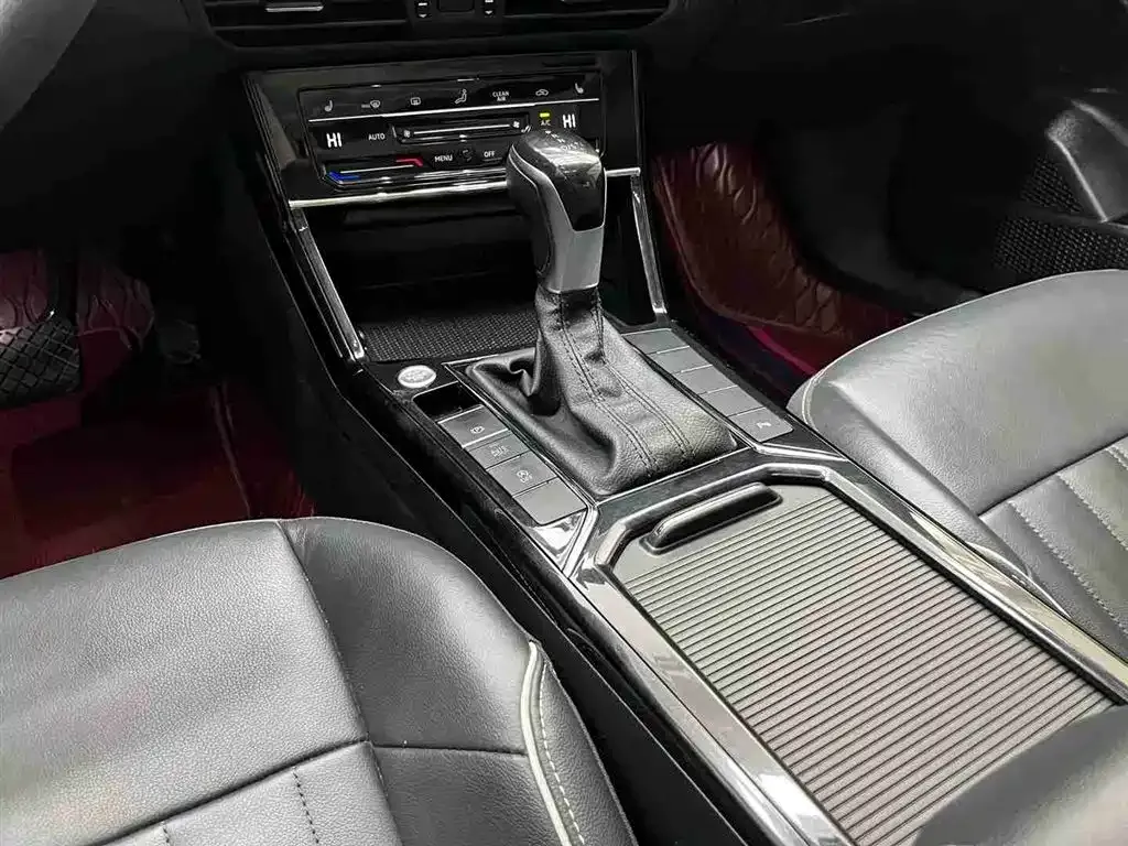 Volkswagen Passat — фото 3