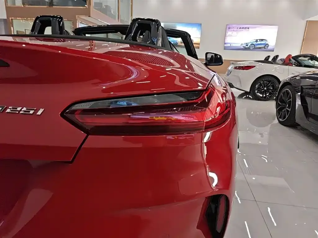BMW Z4 — фото 8