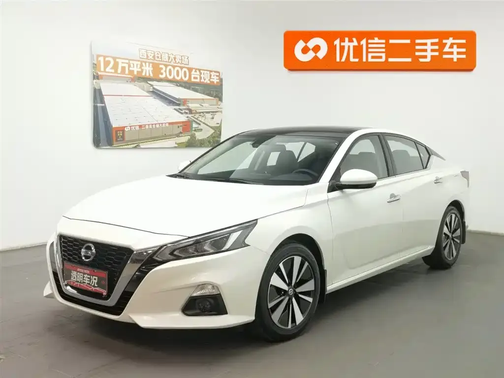 Nissan Teana
