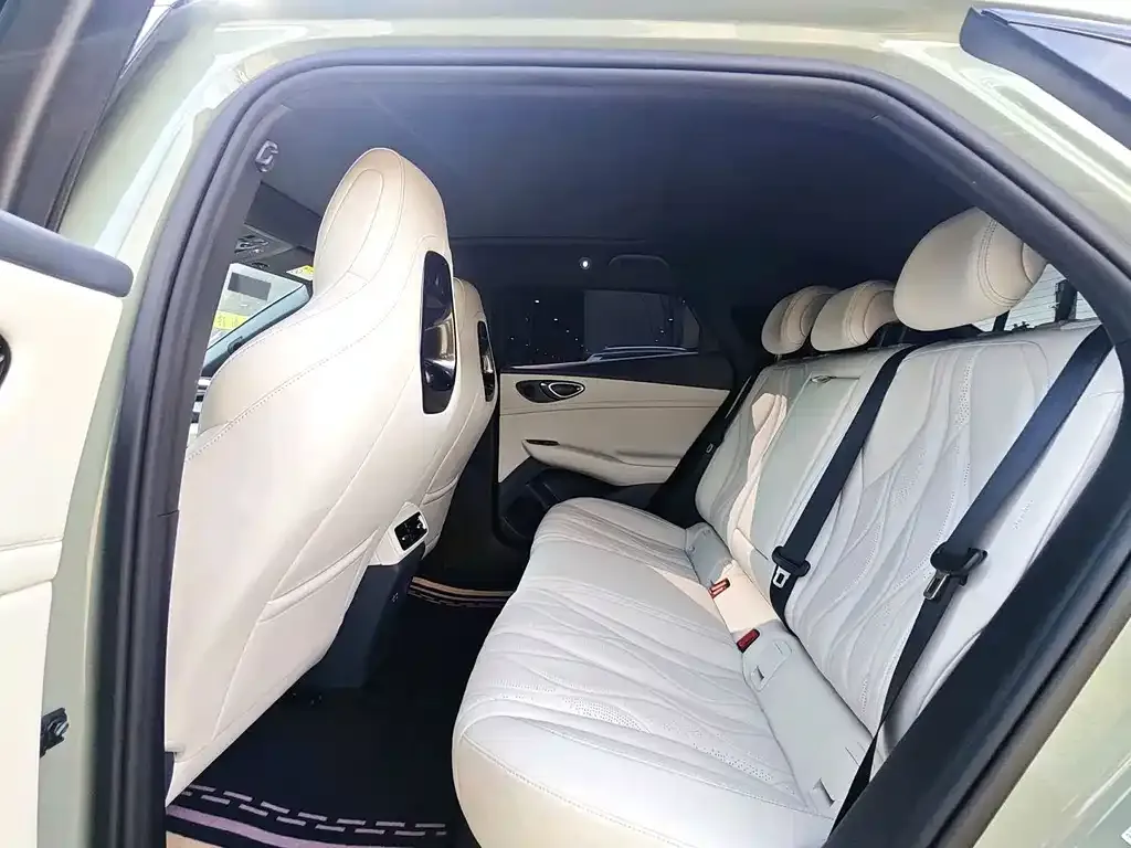 BYD Seal 06GT — фото 3