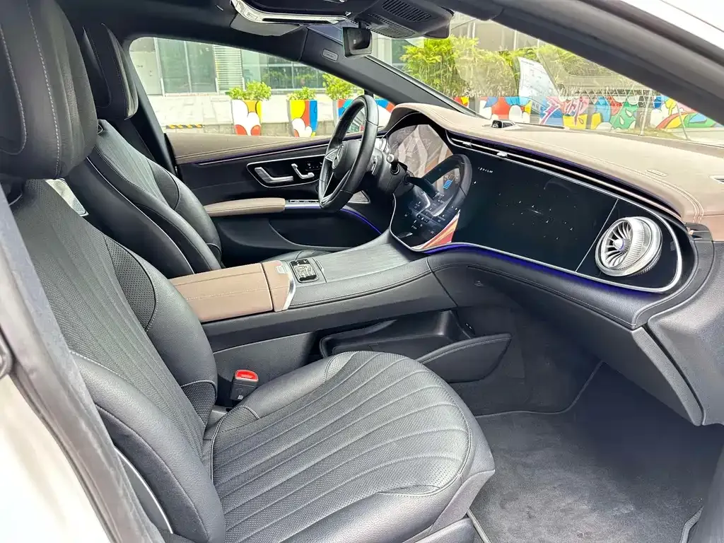Mercedes-Benz EQS 2024 из CN, фото 5