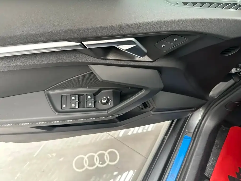 Audi A3 — фото 9