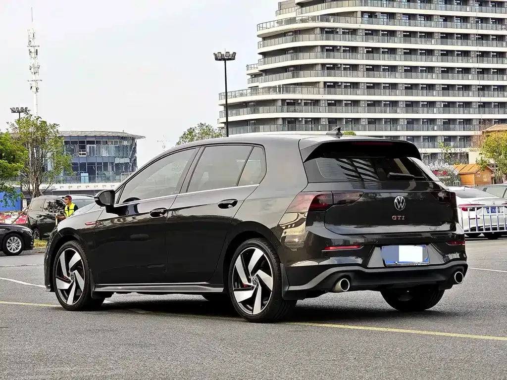 Volkswagen Golf GTI 2022 из CN, фото 7