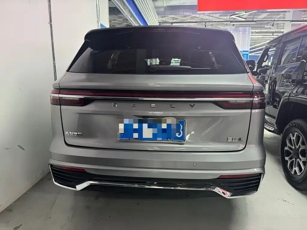 Geely Xingyue L — фото 10