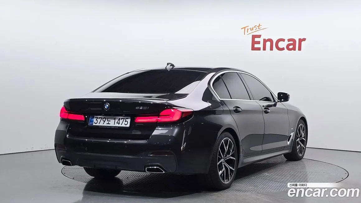 BMW 5-Series 2023 из KR, фото 4