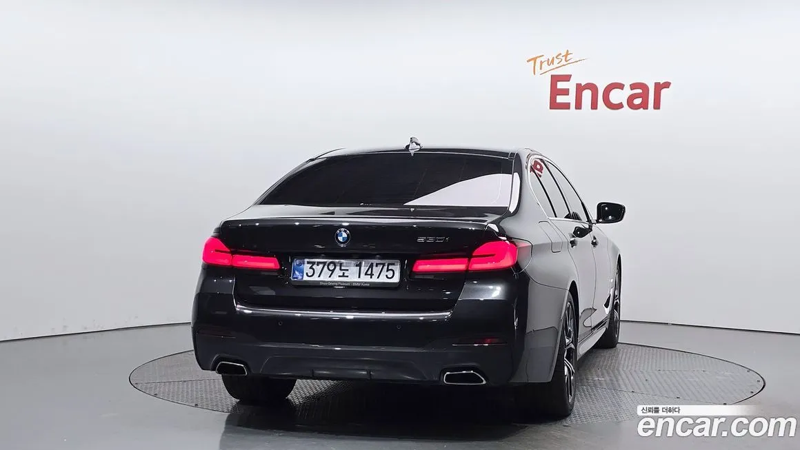 BMW 5-Series 2023 из KR, фото 7