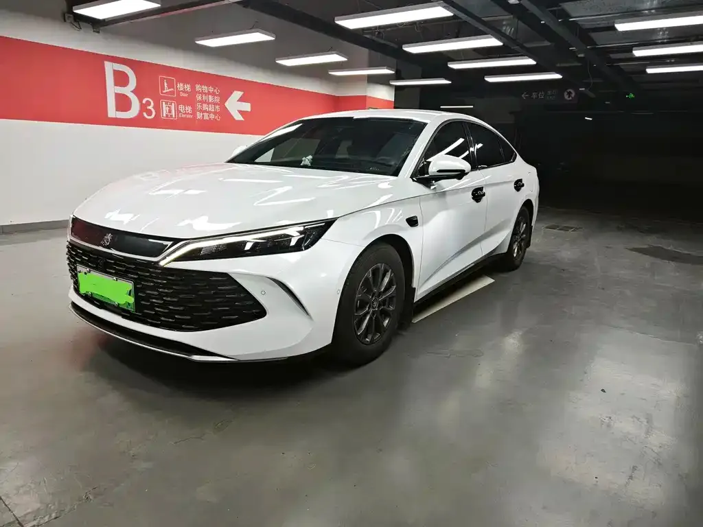 BYD Qin L — фото 1