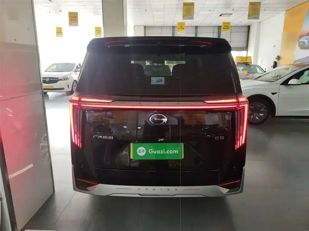 GAC Motor Trumpchi E9 — фото 2
