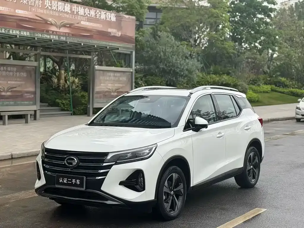 GAC Motor Trumpchi GS4