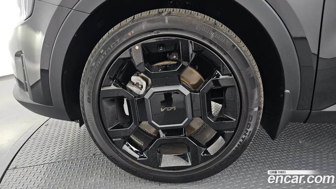 Kia Sorento — фото 7