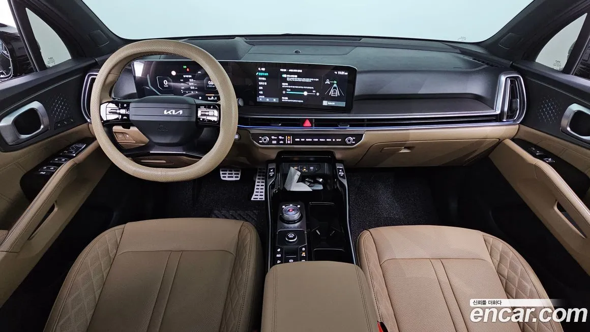Kia Sorento — фото 6