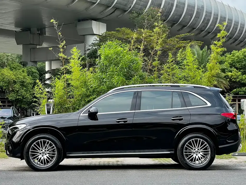 Mercedes-Benz GLC — фото 9