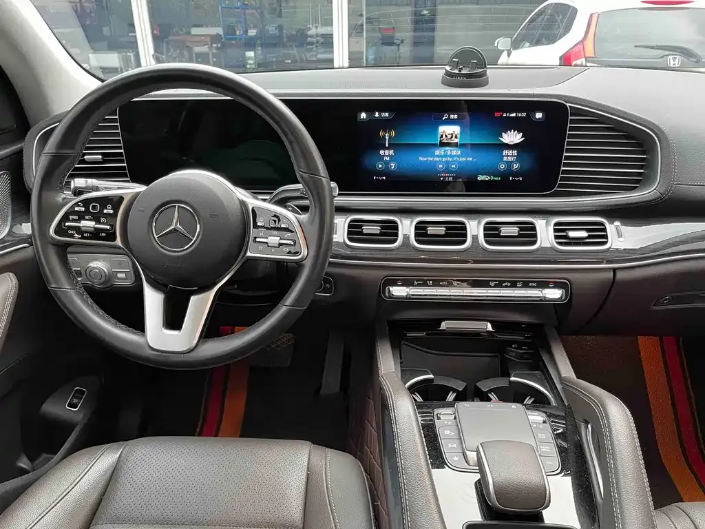 Mercedes-Benz GLE — фото 2