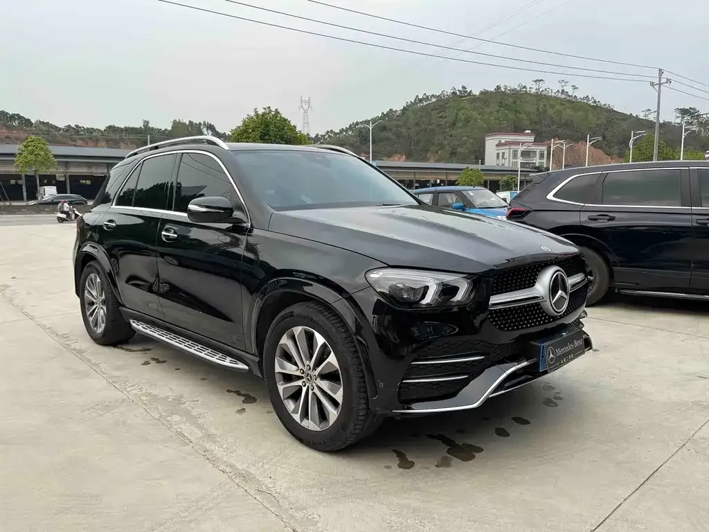 Mercedes-Benz GLE — фото 9