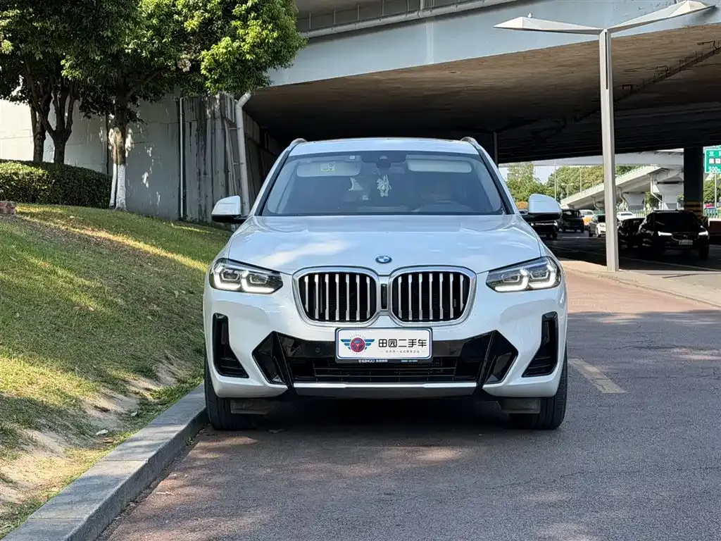 BMW X3 — фото 10