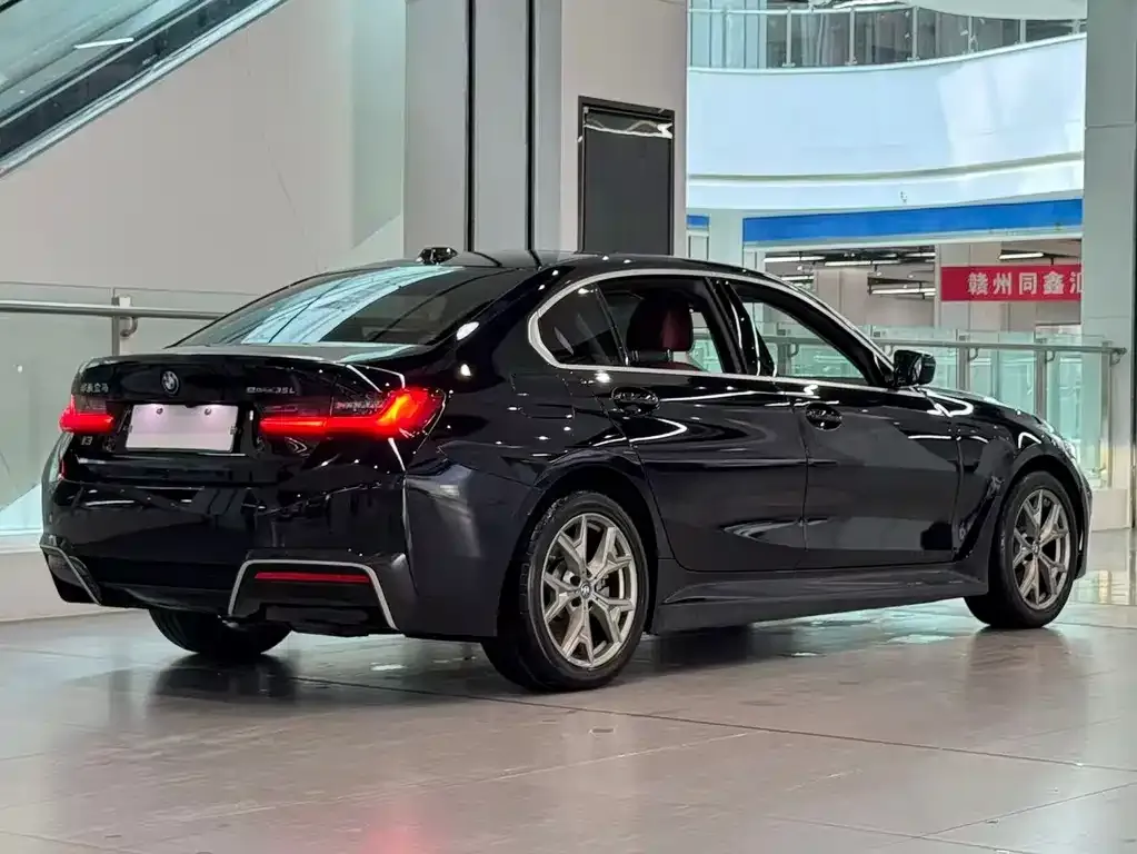 BMW i3 — фото 4