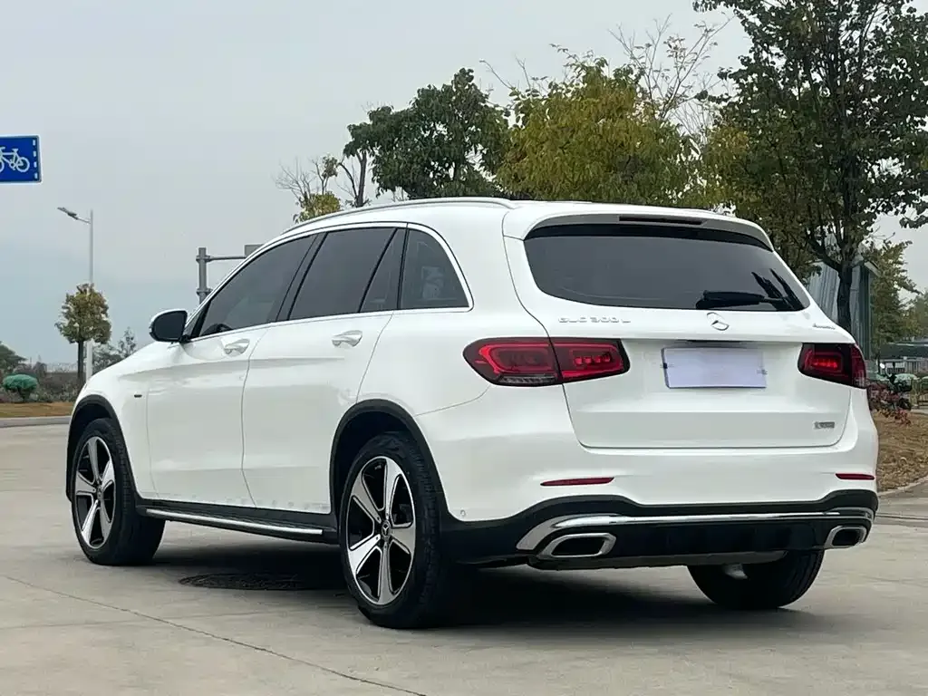 Mercedes-Benz GLC — фото 4