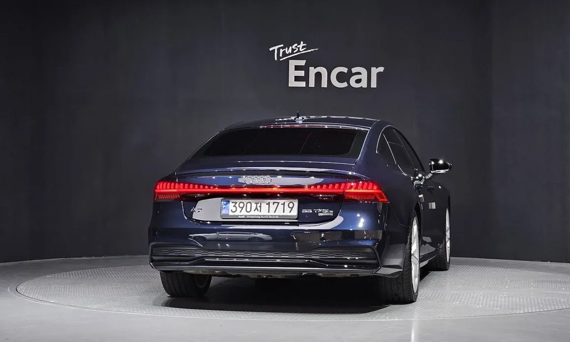 Audi A7 2023 из KR, фото 4