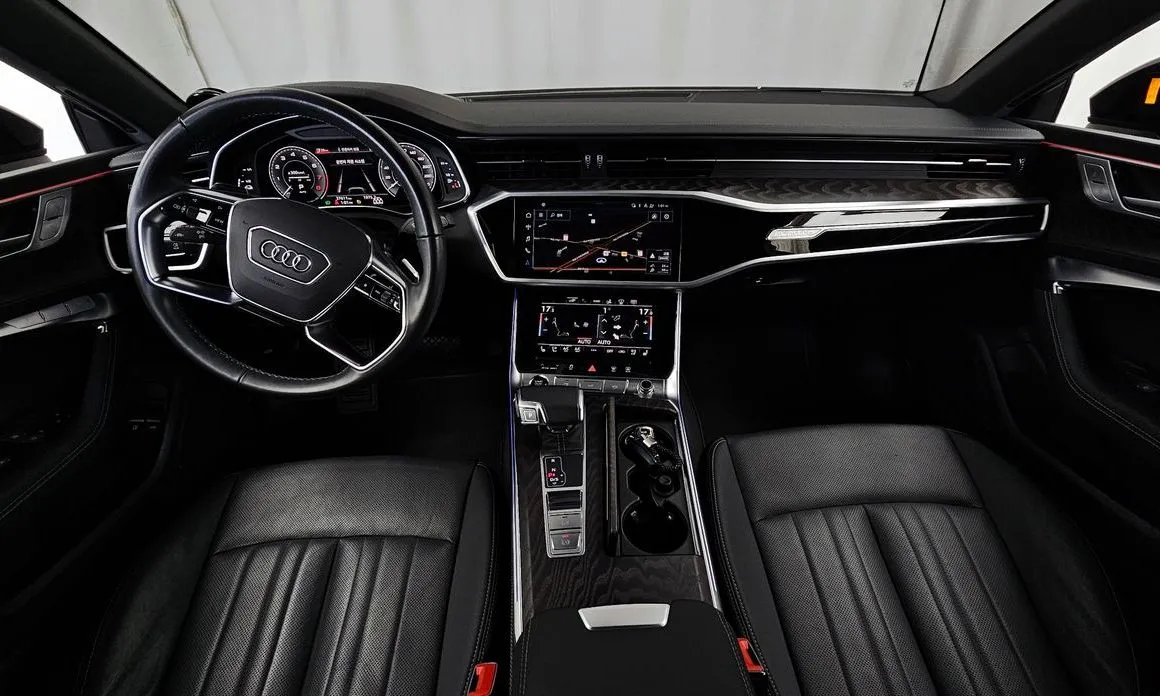 Audi A7 2023 из KR, фото 7