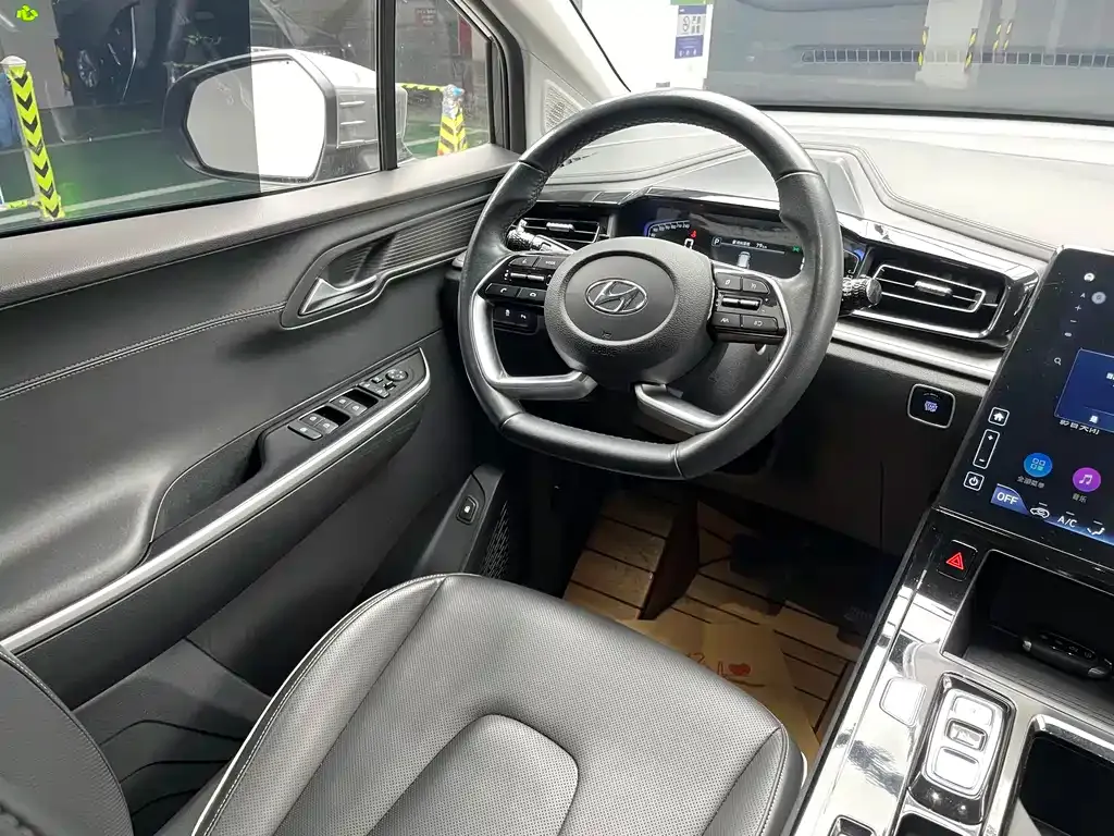 Hyundai Custo 2023 из CN, фото 4