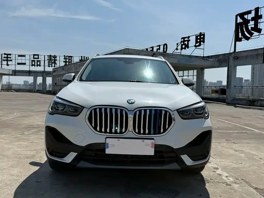 BMW X1 — фото 4