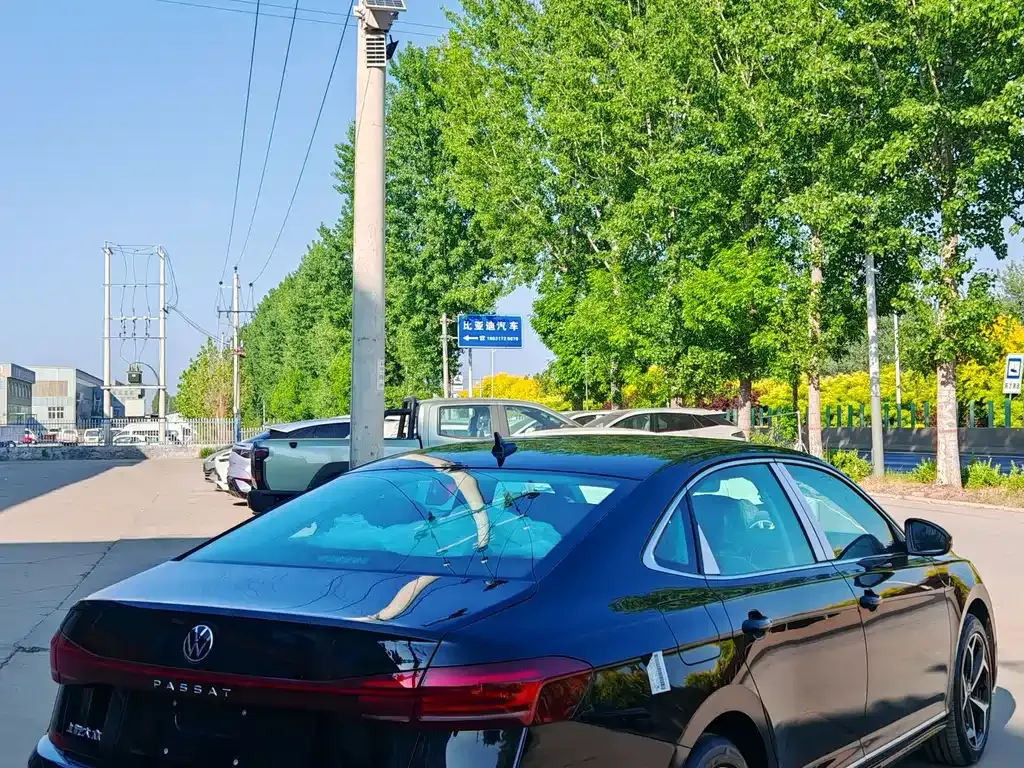 Volkswagen Passat — фото 9