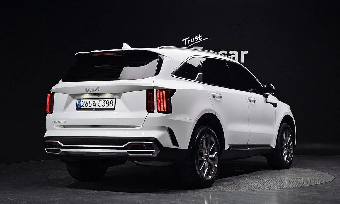 Kia Sorento 2023 из KR, фото 10