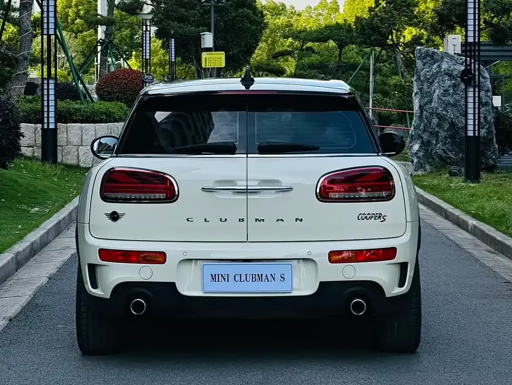 MINI Clubman — фото 9