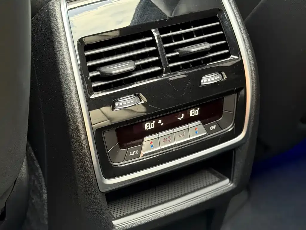 BMW X5 M 2021 из CN, фото 9