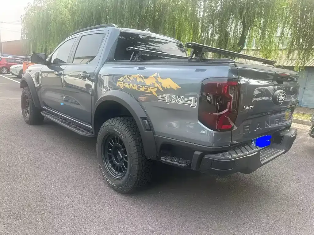 Ford Ranger — фото 10