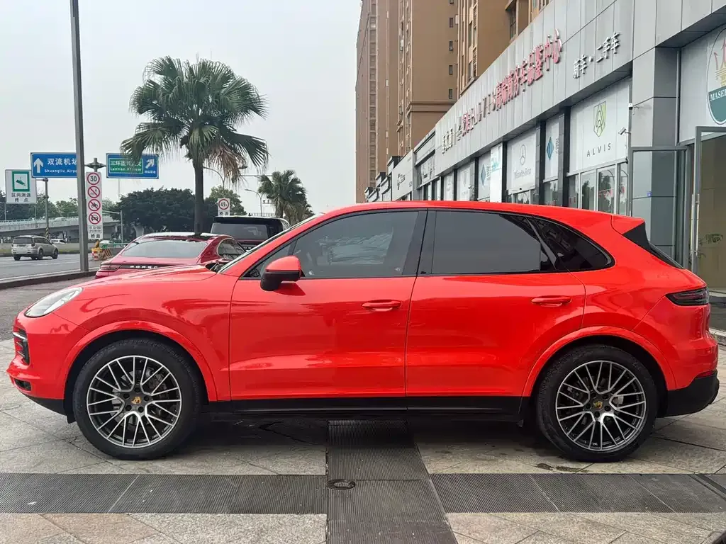Porsche Cayenne 2021 из CN, фото 10