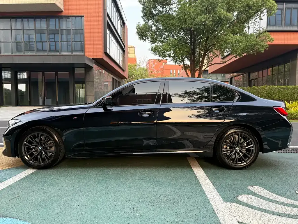 BMW 3 Series — фото 10