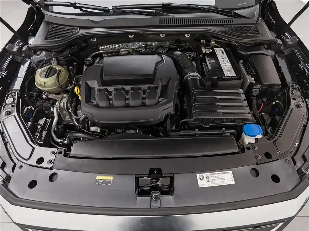 Volkswagen Passat — фото 7