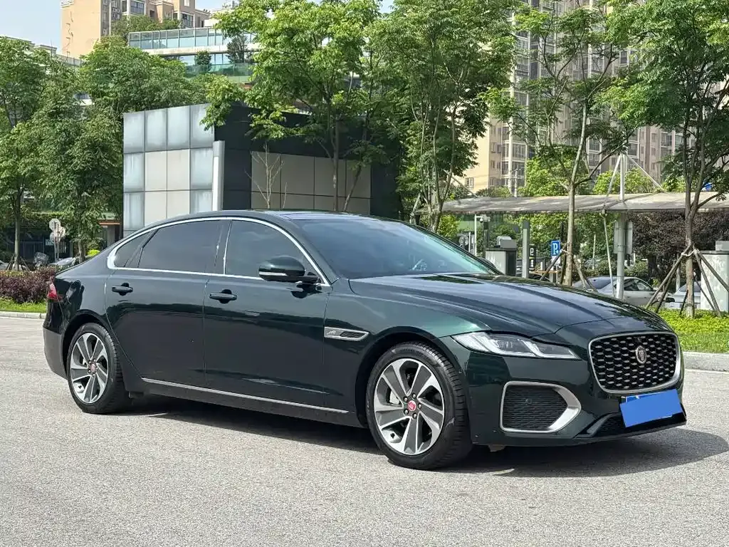Jaguar XFL 2023 из CN, фото 9