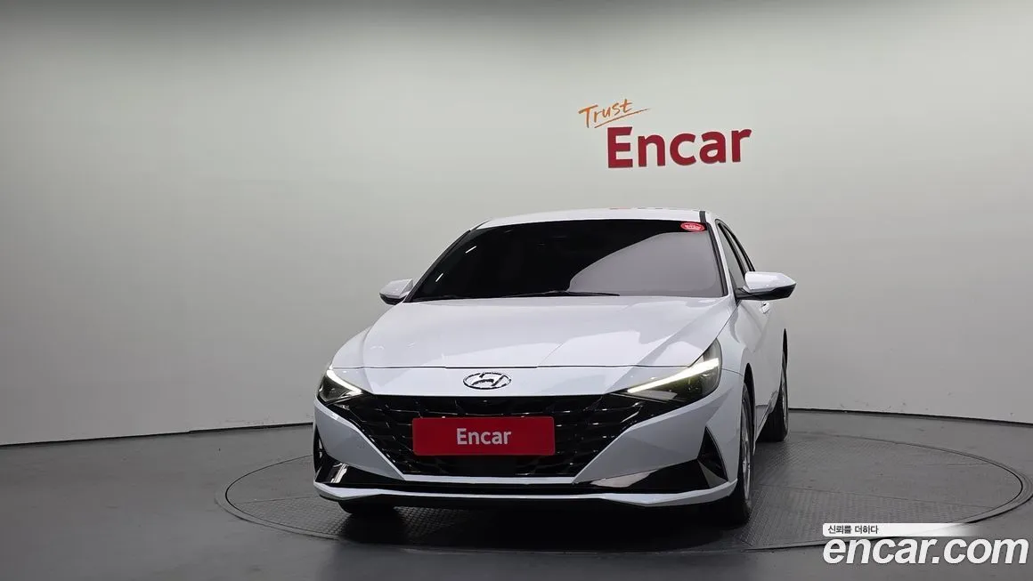 Hyundai AVANTE — фото 2