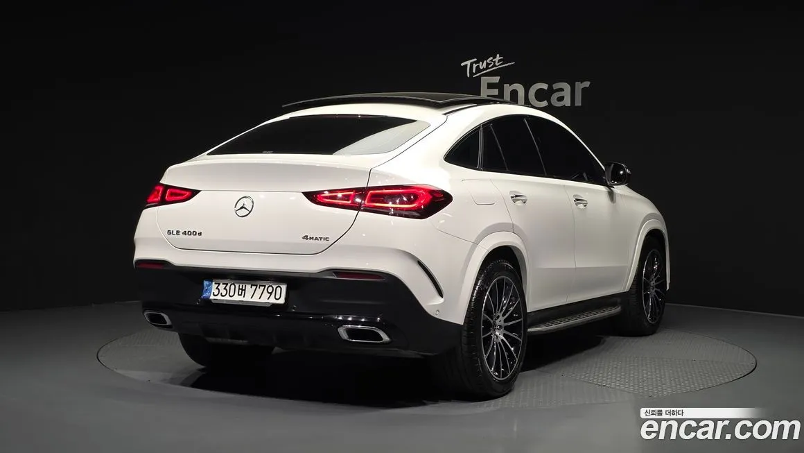 Mercedes-Benz GLE-Class — фото 6