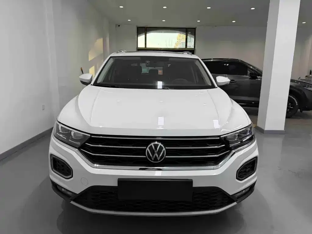 Volkswagen T-Roc — фото 5