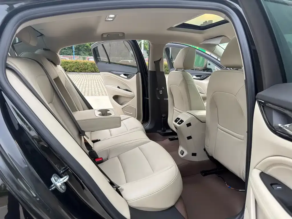 Buick Regal — фото 5