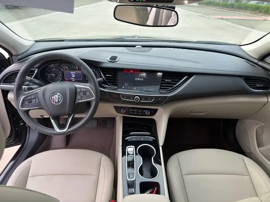 Buick Regal — фото 9
