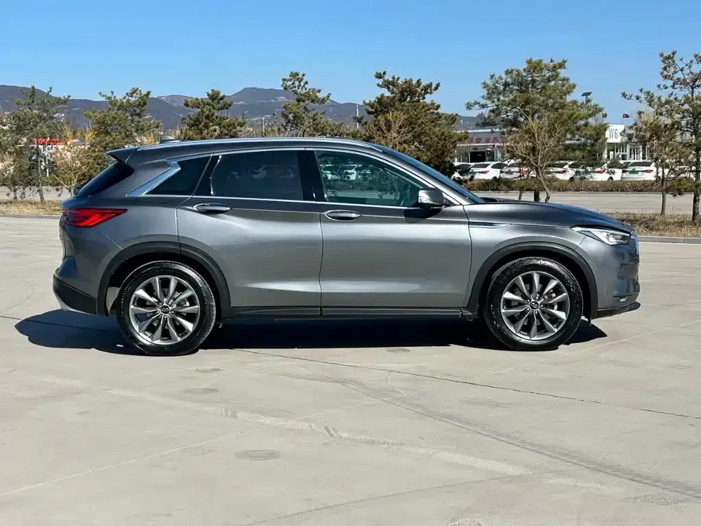 Infiniti QX50 2021 из CN, фото 9