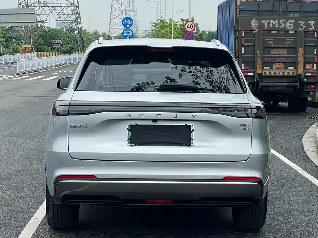 Geely Galaxy Xingjian 7 — фото 2