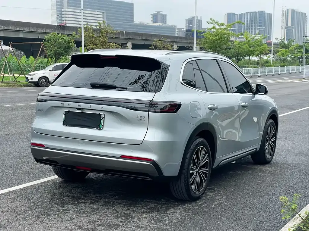Geely Galaxy Xingjian 7 — фото 10